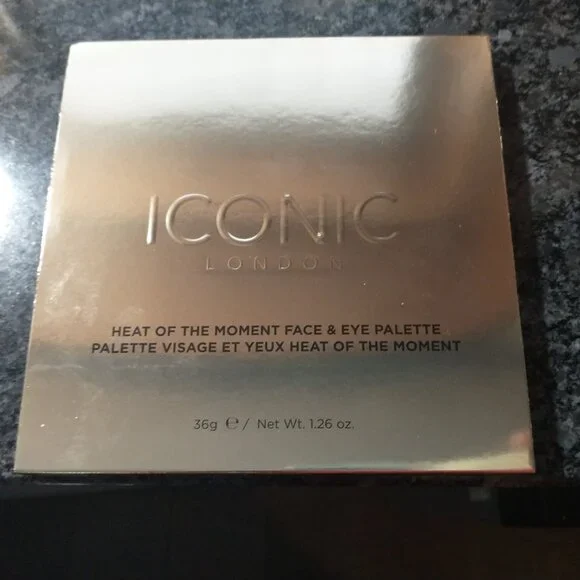 Makeup - Picture 2 of 3